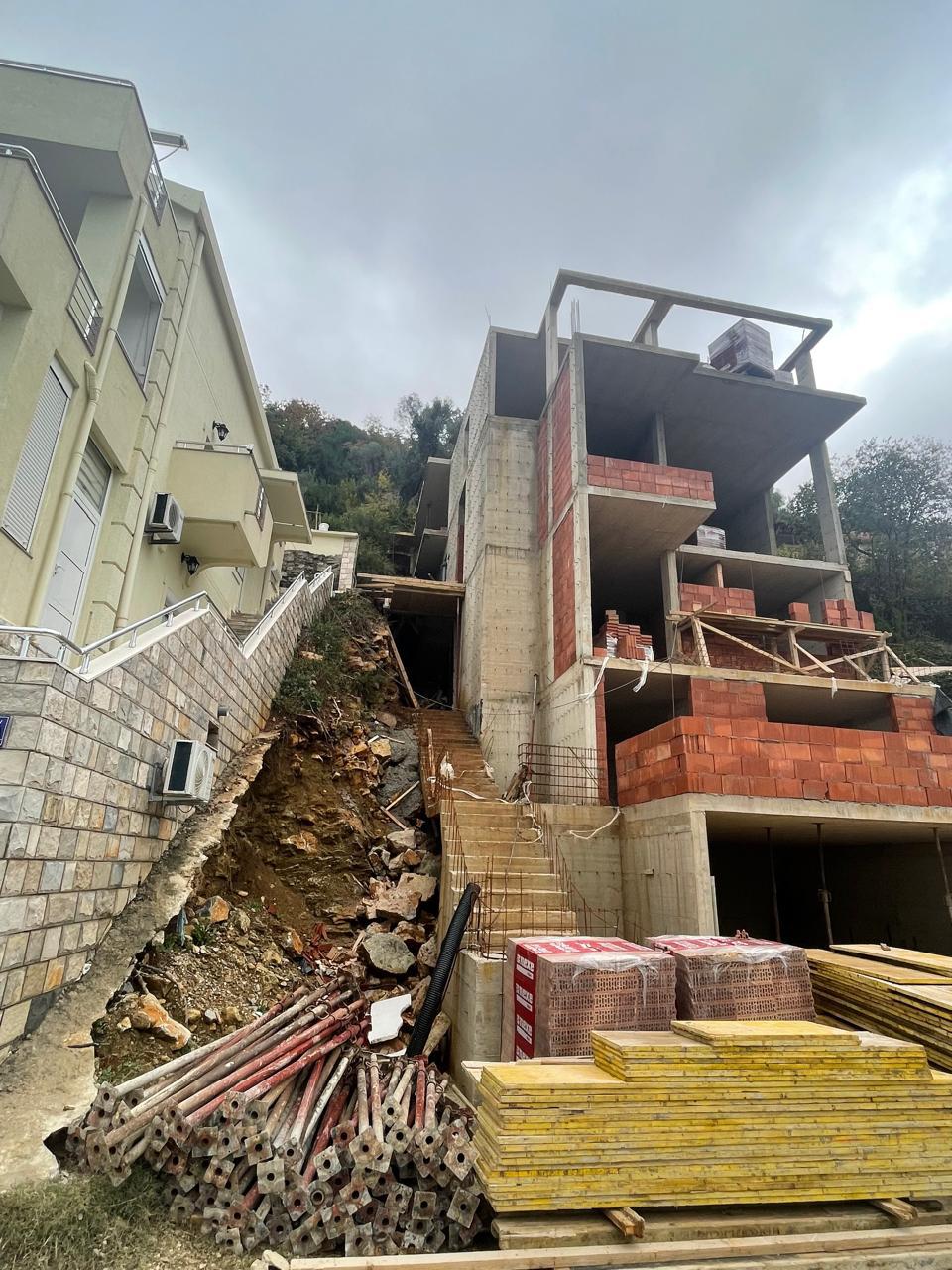 HERCEG NOVİ - KUMBOR 1