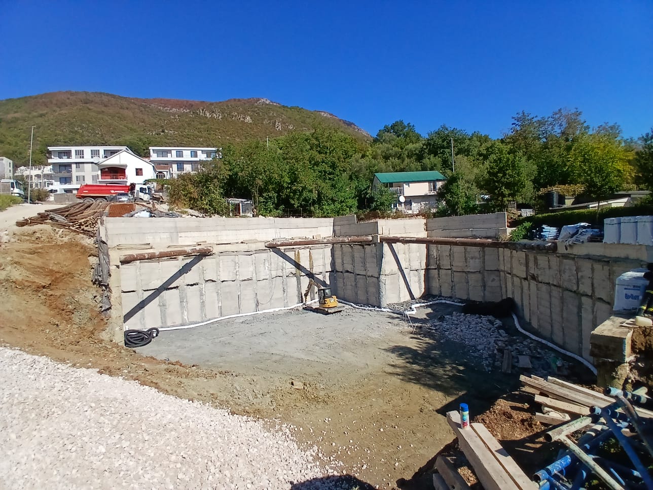HERCEG NOVI - DENOVICI LAPIS 7